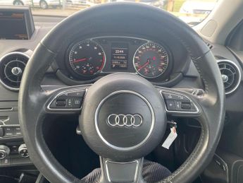 Audi A1 1.4 TFSI Sport S Tronic Euro 5 (s/s) 3dr