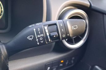 Hyundai Kona 1.6 GDi Hybrid Premium 5dr DCT