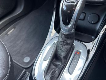 Vauxhall Corsa 1.4i SE Auto Euro 6 3dr