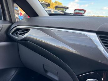 Vauxhall Corsa 1.4i SE Auto Euro 6 3dr
