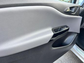 Vauxhall Corsa 1.4i SE Auto Euro 6 3dr