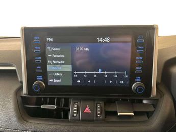 Toyota RAV4 2.5 VVT-h Design SUV 5dr Petrol Hybrid CVT Euro 6 (s/s) (218 ps)