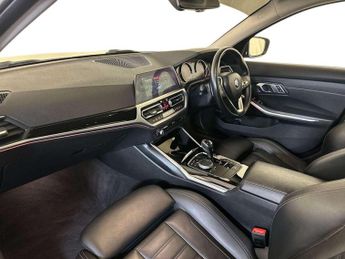 BMW 3 Series 2.0 320d Sport Saloon 4dr Diesel Auto Euro 6 (s/s) (190 ps)
