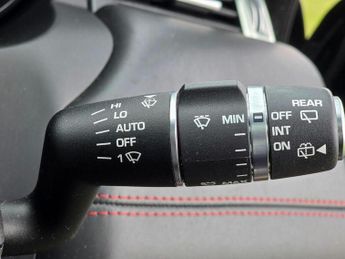 Land Rover Range Rover Evoque 2.0 TD4 Ember Special Edition Auto 4WD Euro 6 (s/s) 5dr