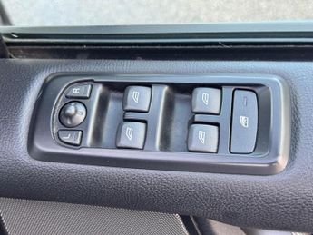 Land Rover Discovery 4 3.0 SD V6 GS CommandShift 4WD Euro 5 5dr