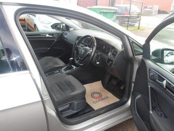 Volkswagen Golf 2.0 TDI GT Edition DSG Euro 6 (s/s) 5dr