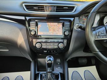Nissan Qashqai 1.3 DIG-T N-Connecta DCT Auto Euro 6 (s/s) 5dr