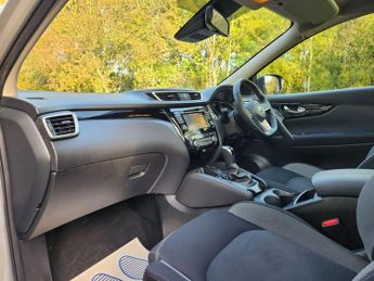 Nissan Qashqai 1.3 DIG-T N-Connecta DCT Auto Euro 6 (s/s) 5dr