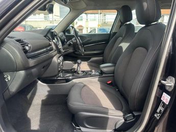 MINI Clubman 2.0 Cooper D (Black Pack) Euro 6 (s/s) 6dr