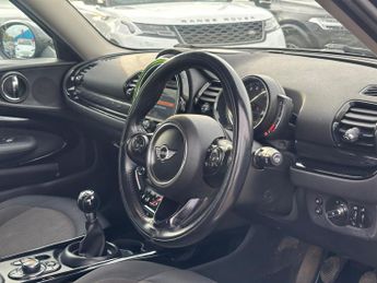 MINI Clubman 2.0 Cooper D (Black Pack) Euro 6 (s/s) 6dr