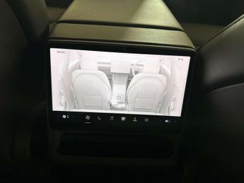 Tesla Model 3 Saloon 4dr Electric Auto RWD (208 ps)