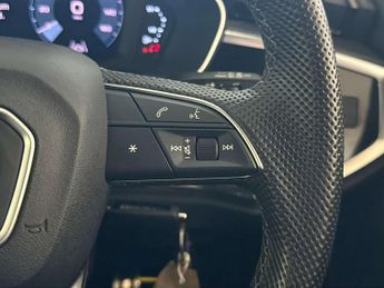 Audi Q3 1.5 TFSI CoD 35 S line SUV 5dr Petrol Manual Euro 6 (s/s) (150 p