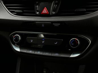 Hyundai i30 1.0 T-GDi SE Nav Tourer Euro 6 (s/s) 5dr