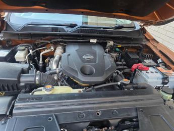 Nissan Navara 2.3 dCi Tekna Auto 4WD Euro 6 4dr