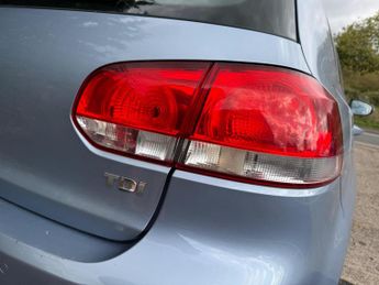 Volkswagen Golf 1.6 TDI SE DSG Euro 5 5dr