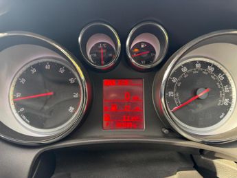 Vauxhall Astra GTC 1.4i Turbo SRi Auto Euro 6 3dr