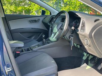 SEAT Leon 1.6 TDI SE Dynamic Technology ST Euro 6 (s/s) 5dr