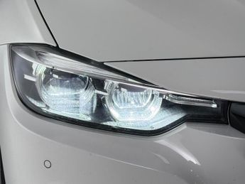 BMW 3 Series 2.0 330e 7.6kWh M Sport Shadow Edition Saloon 4dr Petrol Plug-in