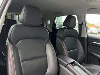 MG MG ZS 72.6kWh Trophy Connect Long Range Auto 5dr