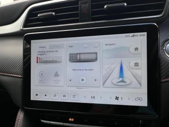 MG MG ZS 72.6kWh Trophy Connect Long Range Auto 5dr