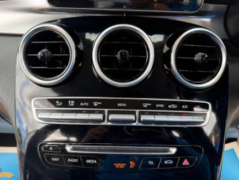 Mercedes-Benz GLC 2.1 GLC220d SE SUV 5dr Diesel G-Tronic 4MATIC Euro 6 (s/s) (170 