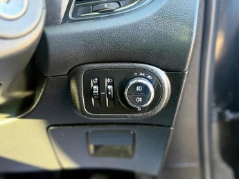 Vauxhall Zafira Tourer 1.4i Turbo SRi Euro 6 5dr