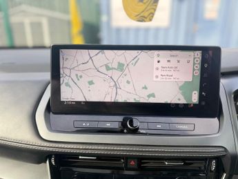 Nissan Qashqai 1.3 DIG-T MHEV N-Connecta XTRON Euro 6 (s/s) 5dr