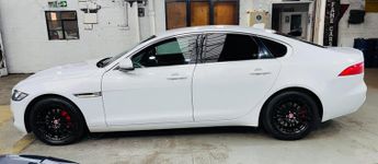 Jaguar XF 2.0d Prestige Auto AWD Euro 6 (s/s) 4dr