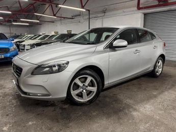 Volvo V40 2.0 D2 SE Nav Euro 6 (s/s) 5dr
