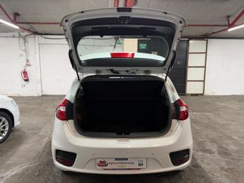 Kia Ceed 1.6 GDi 2 Euro 6 (s/s) 5dr