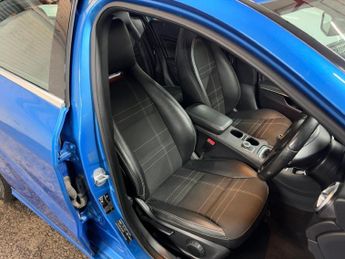 Mercedes-Benz A Class 1.5 A180 CDI Sport Euro 5 (s/s) 5dr