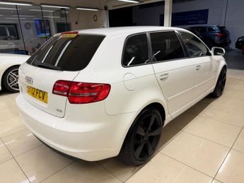 Audi A3 1.6 TDI Sportback Euro 5 (s/s) 5dr
