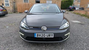 Volkswagen e-Golf 35.8kWh e-Golf Auto 5dr