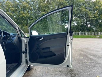 SEAT Ibiza 1.4 SE Euro 5 5dr