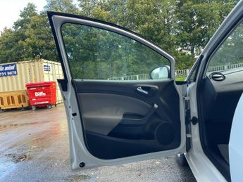 SEAT Ibiza 1.4 SE Euro 5 5dr