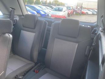 Vauxhall Zafira 1.7 CDTi ecoFLEX Exclusiv Euro 5 5dr (SNav)