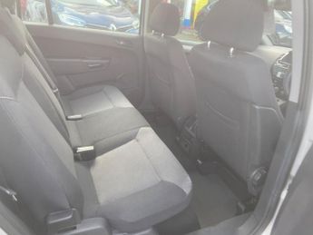 Vauxhall Zafira 1.7 CDTi ecoFLEX Exclusiv Euro 5 5dr (SNav)