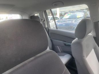 Vauxhall Zafira 1.7 CDTi ecoFLEX Exclusiv Euro 5 5dr (SNav)