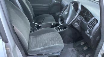 Vauxhall Zafira 1.8i 16v Elegance 5dr
