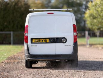 Vauxhall Combo 1.3 CDTi 2000 FWD L1 H1 3dr