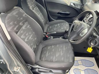 Vauxhall Corsa 1.2 16V Design Euro 5 5dr (A/C)
