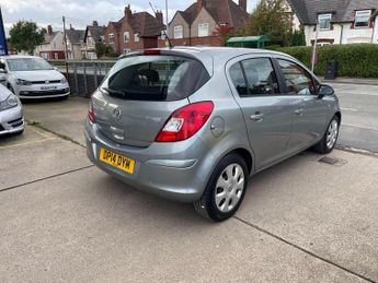 Vauxhall Corsa 1.2 16V Design Euro 5 5dr (A/C)