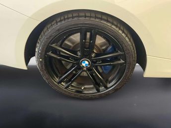 BMW 2 Series 2.0 220i GPF M Sport Convertible 2dr Petrol Auto Euro 6 (s/s) (1