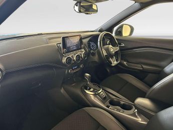 Nissan Juke 1.6 N-Connecta SUV 5dr Petrol Hybrid Auto Euro 6 (143 ps)