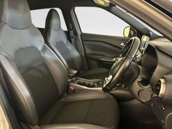 Nissan Juke 1.6 N-Connecta SUV 5dr Petrol Hybrid Auto Euro 6 (143 ps)