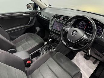 Volkswagen Tiguan 2.0 TSI BlueMotion Tech SEL DSG 4Motion Euro 6 (s/s) 5dr