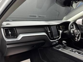 Volvo XC60 2.0 D4 Momentum Pro Auto AWD Euro 6 (s/s) 5dr