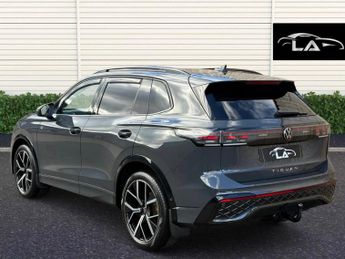Volkswagen Tiguan 2.0 TDI R-Line DSG Euro 6 (s/s) 5dr