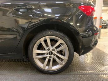 Audi A3 1.4 TFSIe 40 Sport Sportback S Tronic Euro 6 (s/s) 5dr 13kWh