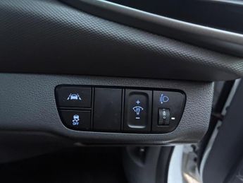 Hyundai IONIQ 38.3kWh Premium Auto 5dr